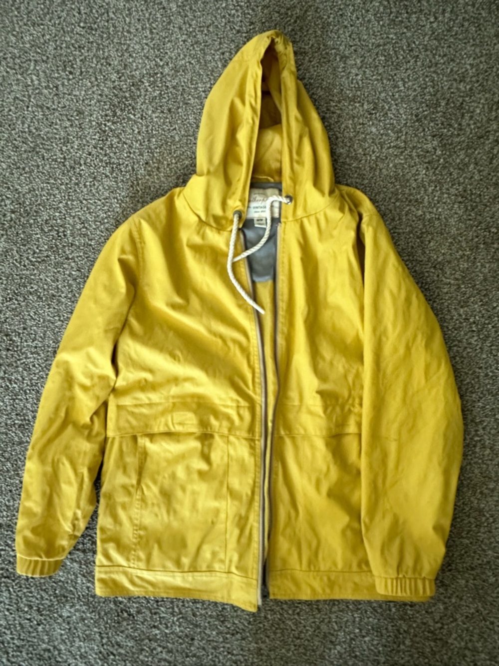 Weatherproof rain jacket - Picture 4 of 6
